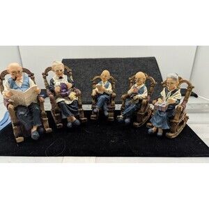 Victoria Collection 2003 Joanna & John Figurines 5 Total in Set 2 x 8"  + 3 x 5"